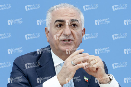 Bundespressekonferenz 'Stellungnahme zur aktuellen Lage im Iran' in Berlin
