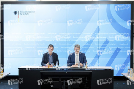 Pressegespräch mit Patrick Schnieder in Berlin