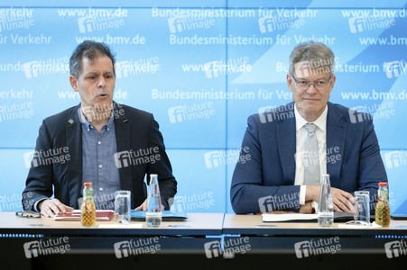 Pressegespräch mit Patrick Schnieder in Berlin