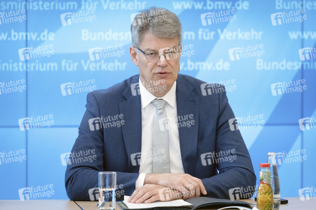 Pressegespräch mit Patrick Schnieder in Berlin