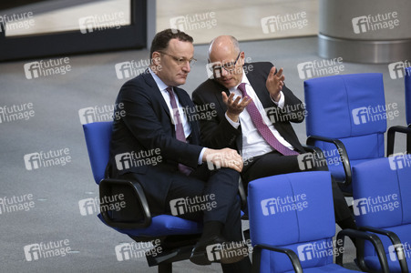 77. Sitzung des Deutschen Bundestages in Berlin