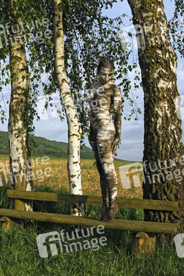 NATURE ART: Birke / Birch Bodypainting