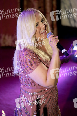 Superheldinnen 4 Future Gala in Wien