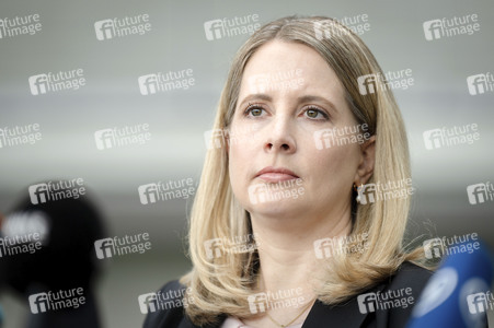 Pressestatement vom Verena Hubertz und Katherina Reiche in Berlin