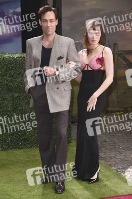 Season 2 Premiere 'Rivals' in London