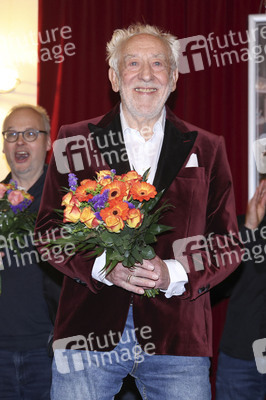 Show 'Unkaputtbar - 90 Jahre Hallervorden' in Berlin
