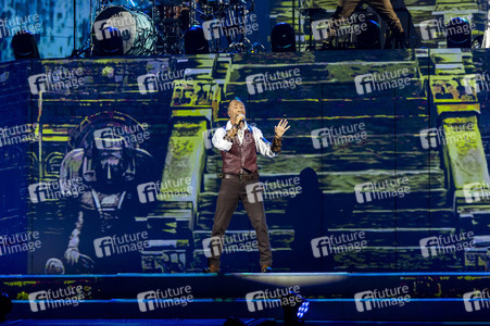 Konzert von DJ BoBo in Erfurt
