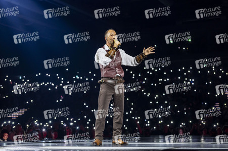 Konzert von DJ BoBo in Erfurt