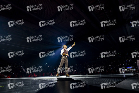 Konzert von DJ BoBo in Erfurt