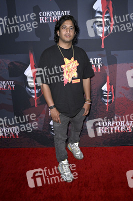 Filmpremiere 'Corporate Retreat' in Burbank
