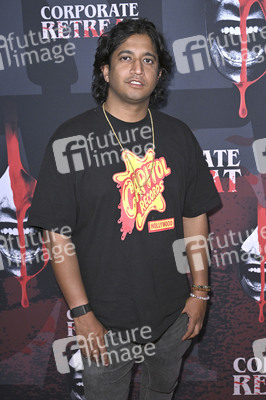 Filmpremiere 'Corporate Retreat' in Burbank