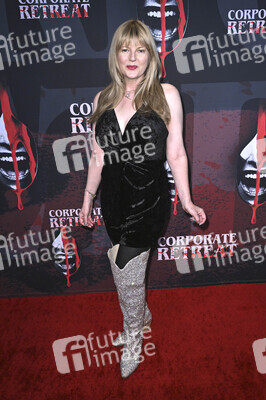 Filmpremiere 'Corporate Retreat' in Burbank