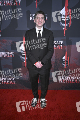 Filmpremiere 'Corporate Retreat' in Burbank