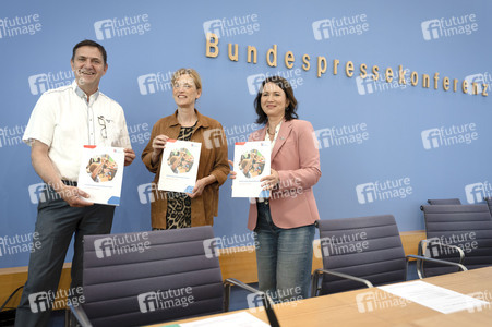 Bundespressekonferenz 'Kinderreport 2026: Chancengerechte Bildung' in Berlin