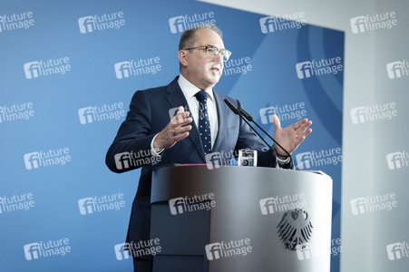 Pressestatement zu den Ergebnissen der Kabinettssitzung in Berlin