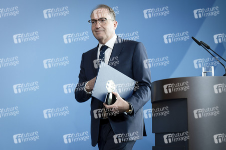 Pressestatement zu den Ergebnissen der Kabinettssitzung in Berlin