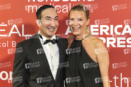 Charity Gala zugunsten der Umbrella Stiftung in Düsseldorf