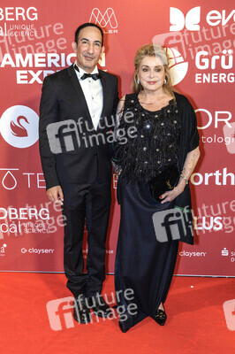 Charity Gala zugunsten der Umbrella Stiftung in Düsseldorf