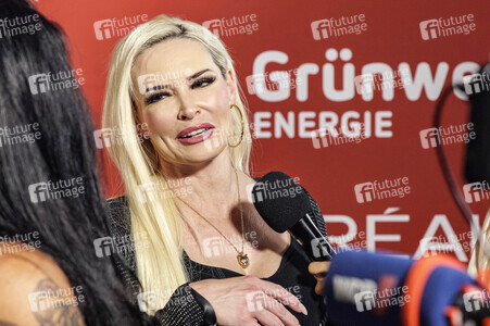Charity Gala zugunsten der Umbrella Stiftung in Düsseldorf