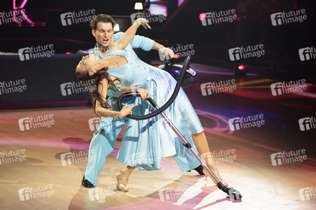 Tanzshow 'Let's Dance - Die große Profi-Challenge' in Köln