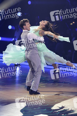 Tanzshow 'Let's Dance - Die große Profi-Challenge' in Köln