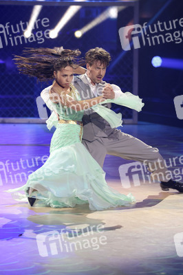 Tanzshow 'Let's Dance - Die große Profi-Challenge' in Köln