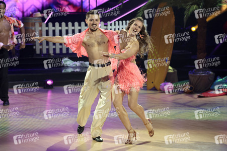 Tanzshow 'Let's Dance - Die große Profi-Challenge' in Köln