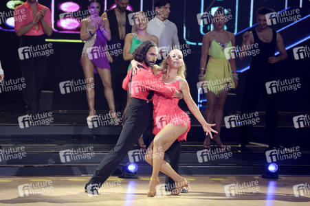 Tanzshow 'Let's Dance - Die große Profi-Challenge' in Köln