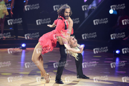 Tanzshow 'Let's Dance - Die große Profi-Challenge' in Köln
