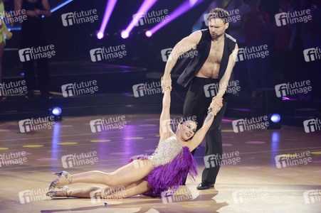 Tanzshow 'Let's Dance - Die große Profi-Challenge' in Köln