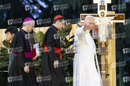 Papst Leo XIV. bei einer Gebetswache in Madrid