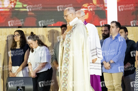 Papst Leo XIV. bei einer Gebetswache in Madrid