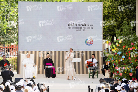 Papst Leo XIV. besucht das Cedia 24 Horas in Madrid