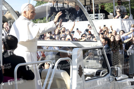 Papst Leo XIV. hält die Corpus Christi Messe in Madrid
