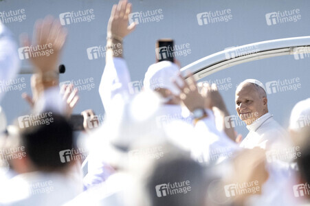 Papst Leo XIV. hält die Corpus Christi Messe in Madrid