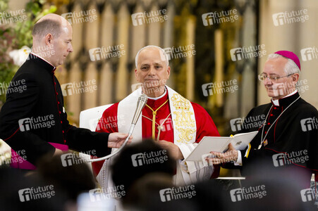 Papst Leo XIV. in der Kathedrale St. Maria von Almudena in Madrid