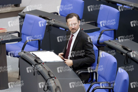 83. Sitzung des Deutschen Bundestages in Berlin