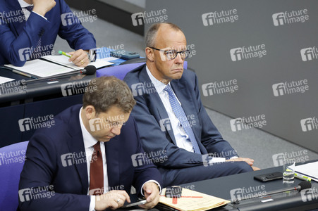 83. Sitzung des Deutschen Bundestages in Berlin