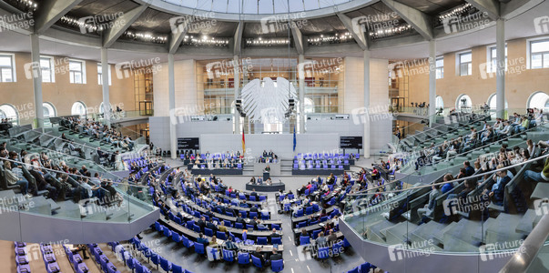 83. Sitzung des Deutschen Bundestages in Berlin