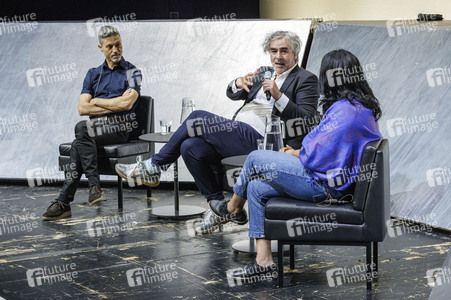 Talk mit Deniz Yücel in Düsseldorf