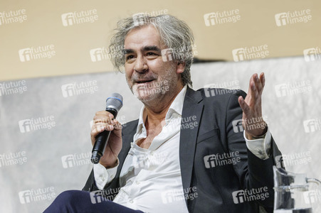 Talk mit Deniz Yücel in Düsseldorf