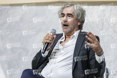 Talk mit Deniz Yücel in Düsseldorf