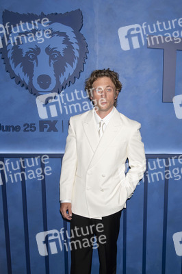 Season 5 Premiere 'The Bear' in New York