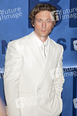 Season 5 Premiere 'The Bear' in New York