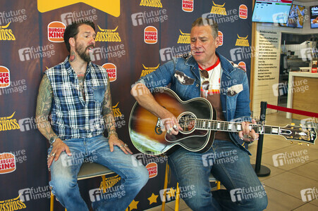 The BossHoss - Das kleinste Konzert ihrer Bandgeschichte in Berlin