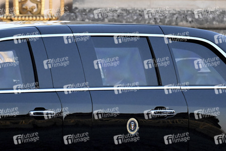 Präsident Macron empfängt Präsident Trump in Versailles