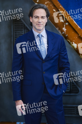 UK Sneak Peek Fan Event 'Supergirl' in London