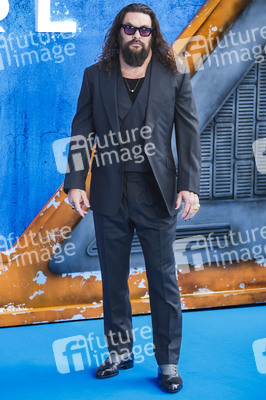 UK Sneak Peek Fan Event 'Supergirl' in London