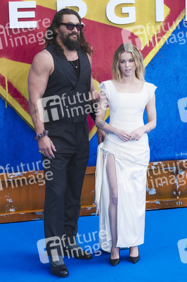 UK Sneak Peek Fan Event 'Supergirl' in London