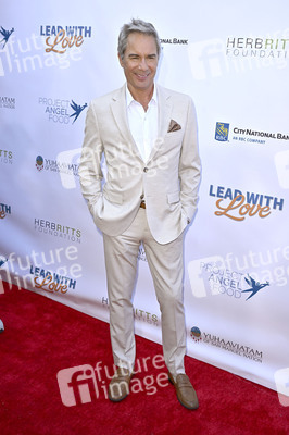 Charity Event 'Project Angel Food's Lead With Love' in Los Angeles